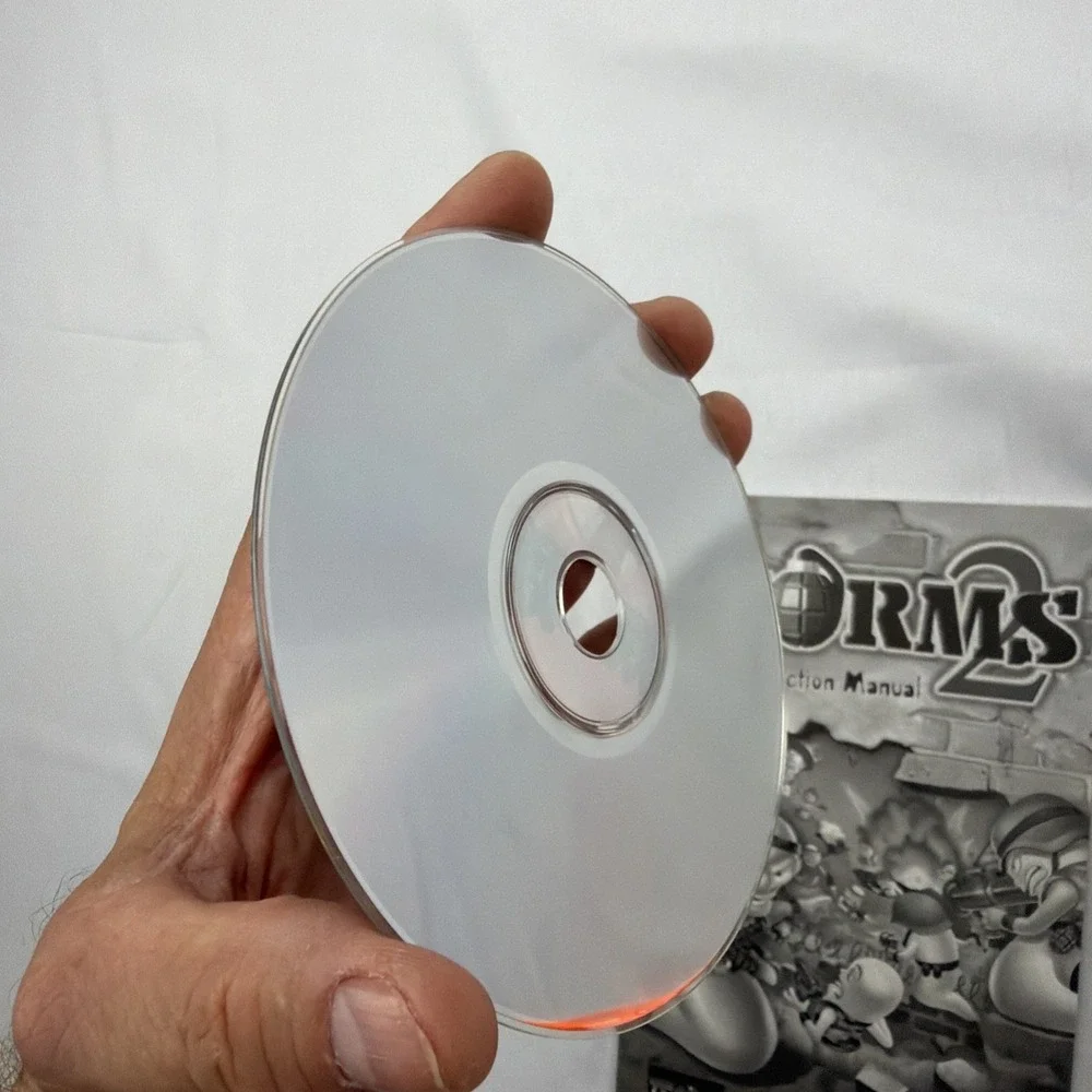 Worms 2 (PC, 1998) Complete in Big Box Manual Disc Release Notes